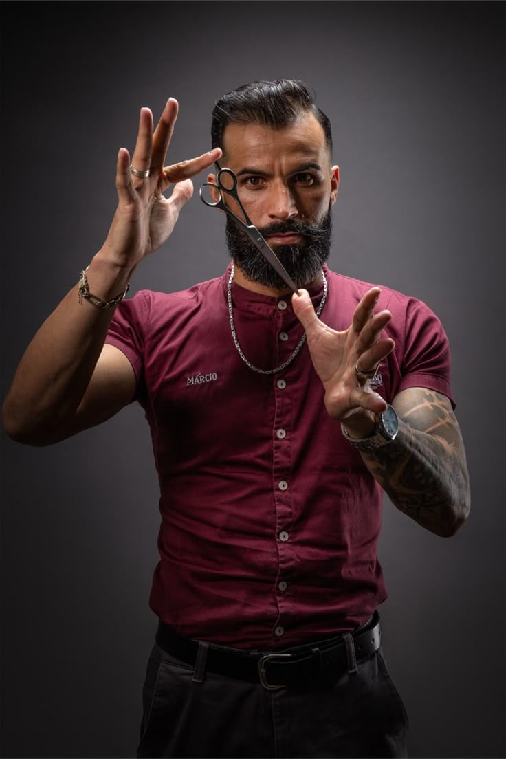 Роман Денисович Белов, Барбер ART BARBERSHOP